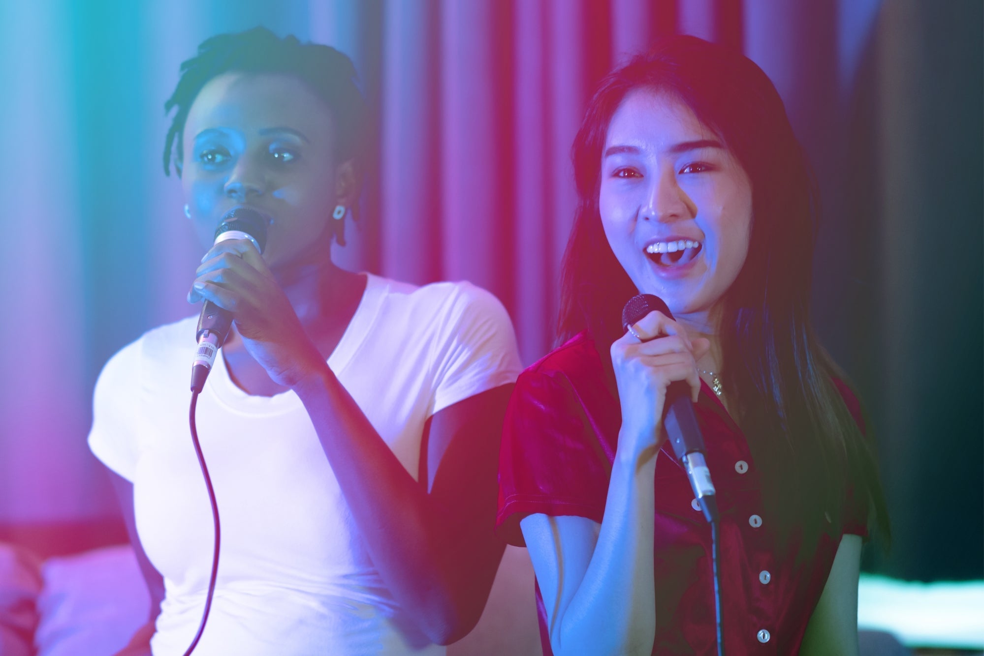 Why singing together brings More Good Mood Days